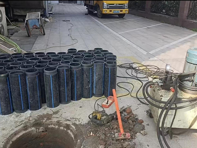 旅顺口PE置换管厂家 DN315置换管 非开挖管短管置换